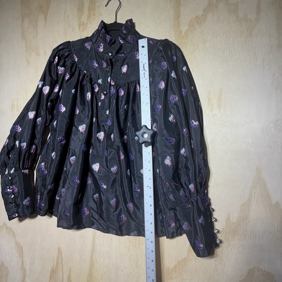 Tuckernuck Metallic Floral Jacquard High Neck Blouse – Size M - Picture 5 of 7